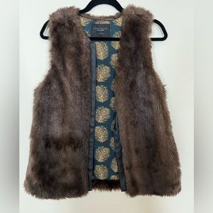 Sanctuary faux fur vest Size M